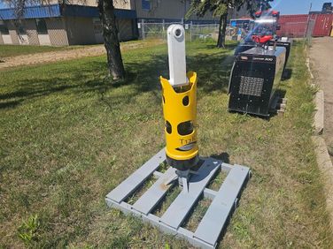 Pro Dig T12K Pile Driver
