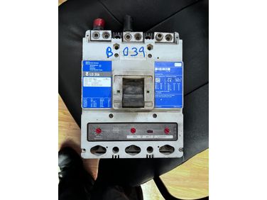 Cutler Hammer 600A Electrical Breaker