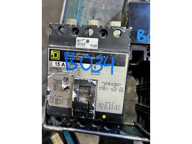 Square D 15A Electrical Breaker