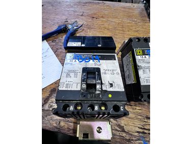 Square D 30A Electrical Breaker