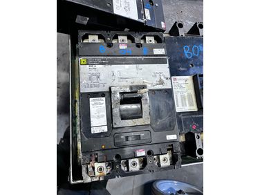 Square D 600A Electrical Breaker