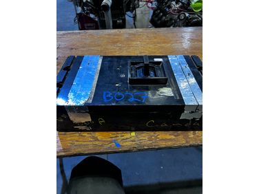 WestingHouse 800A Electrical Breaker