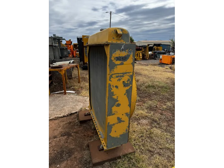 Used Caterpillar RADIATOR Industrial Engine