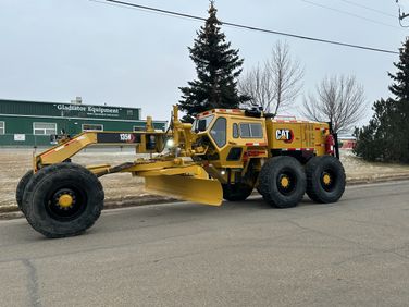 Refurbished Caterpillar 135H Grader
