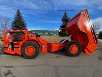 Used EJC/JDT 415 Underground Truck