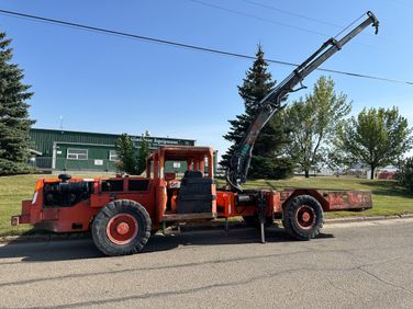 Used JCC 8T BOOM TRUCK
