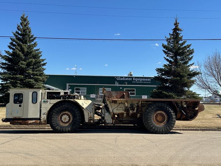 Used MTI DT3302 Underground Truck